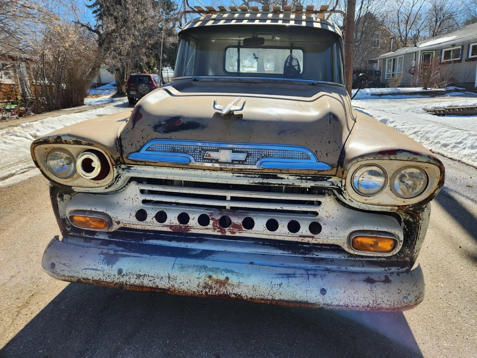 1959 Chevrolet Task Force - Image 25 of 31