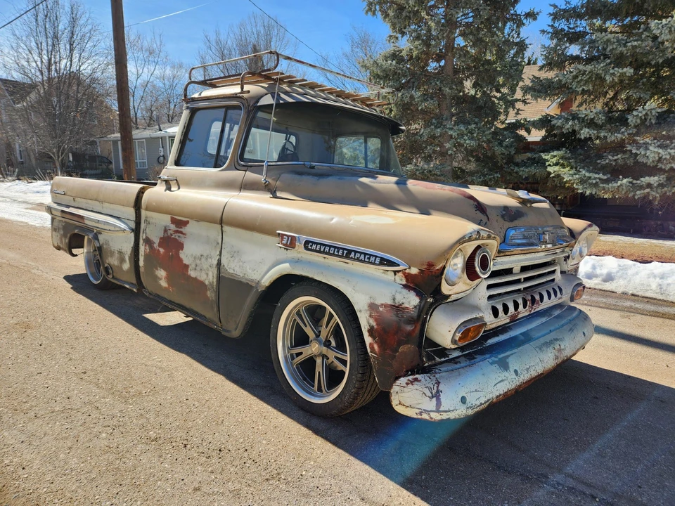 1959 Chevrolet Task Force - Image 8 of 31