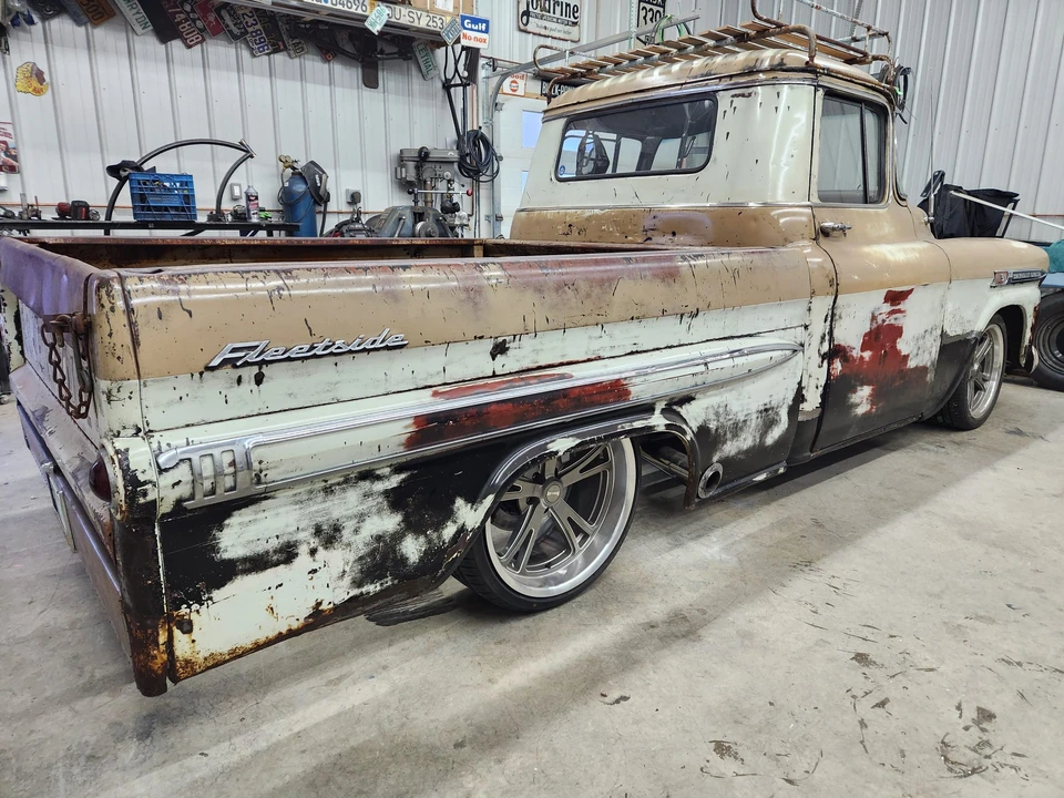 1959 Chevrolet Task Force - Image 14 of 31