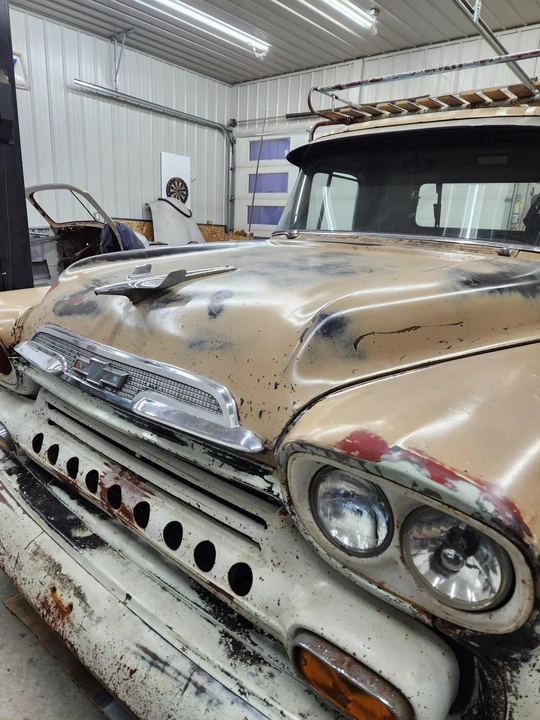 1959 Chevrolet Task Force - Image 28 of 31