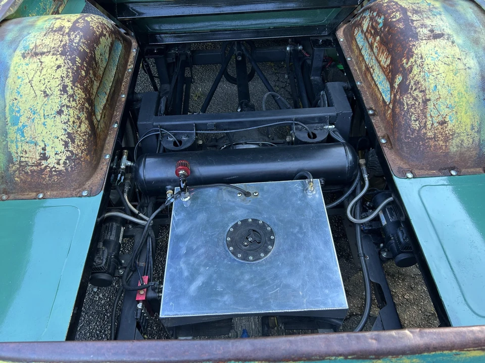1959 Chevrolet Task Force - Image 26 of 31