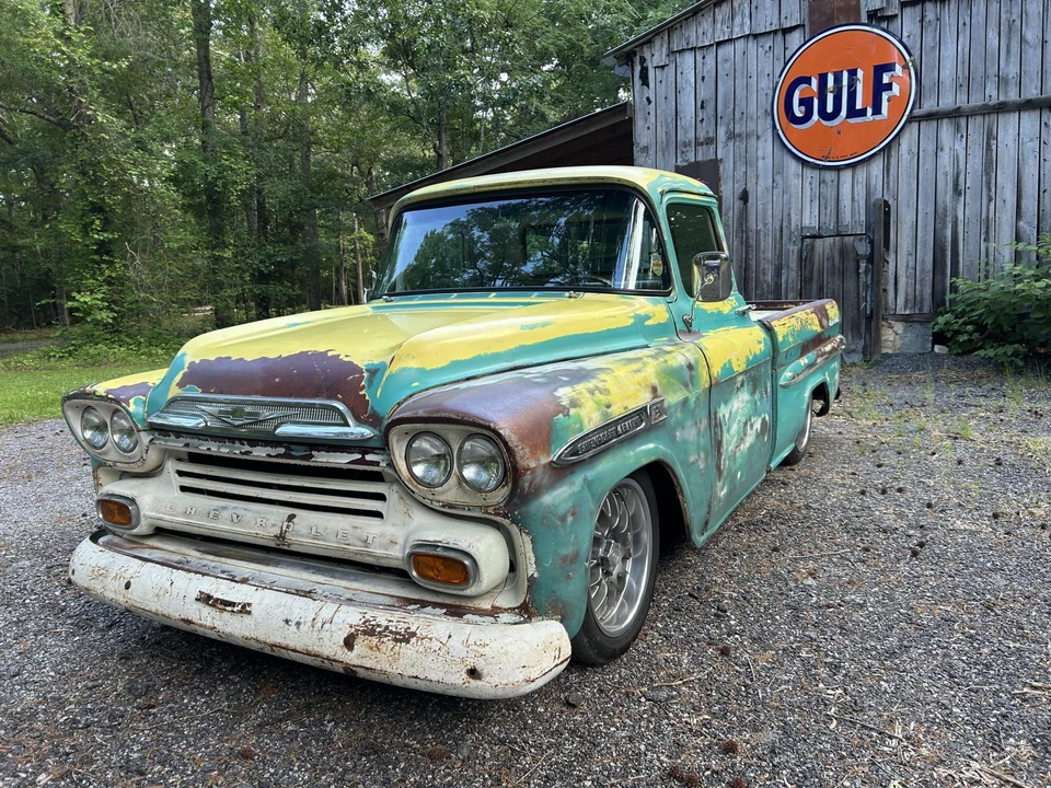 1959 Chevrolet Task Force - Image 4 of 31