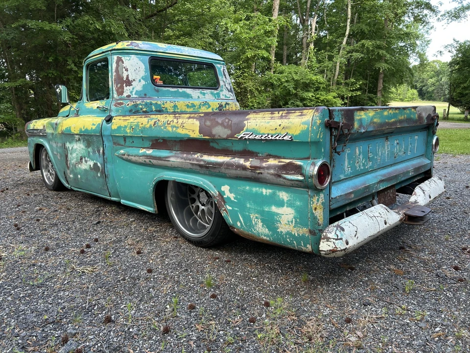 1959 Chevrolet Task Force - Image 19 of 31