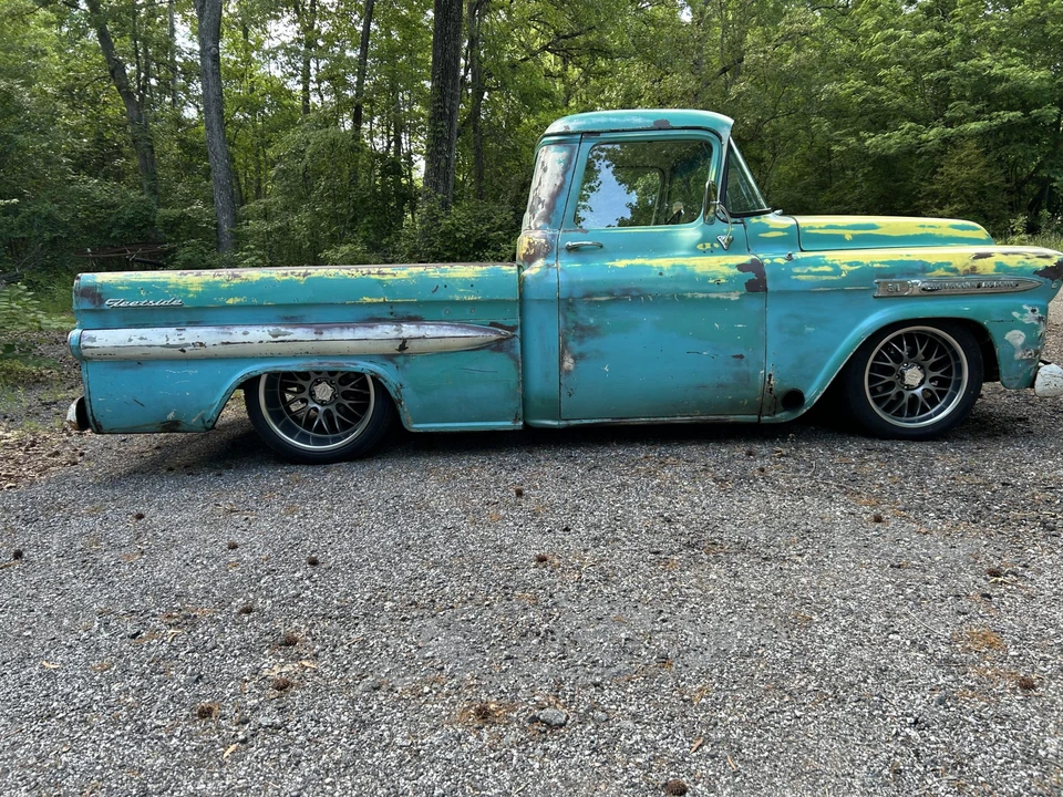 1959 Chevrolet Task Force - Image 13 of 31
