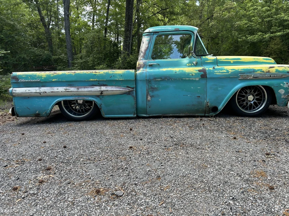 1959 Chevrolet Task Force - Image 12 of 31