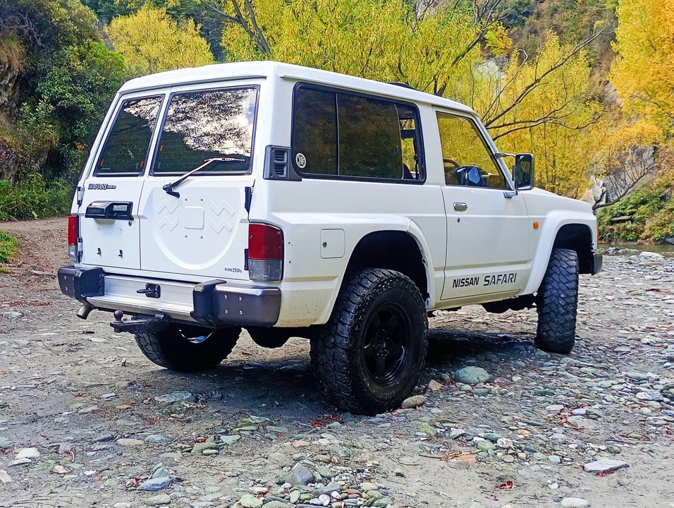 1988 Nissan Patrol 3rd Gen - Image 13 of 31
