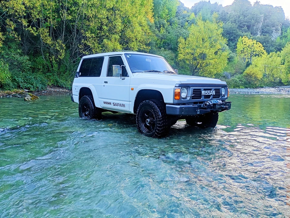 1988 Nissan Patrol 3rd Gen - Image 4 of 31