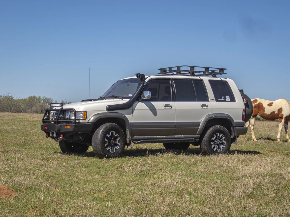 1995 Isuzu Trooper - Image 14 of 31
