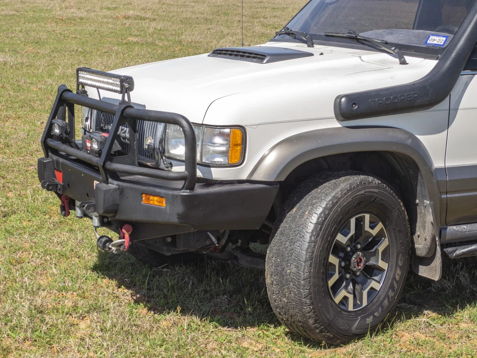 1995 Isuzu Trooper - Image 25 of 31