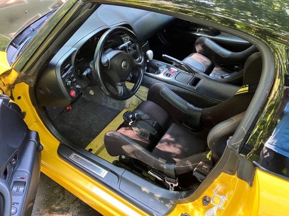 2001 Honda AP1 S2000 - Image 6 of 8