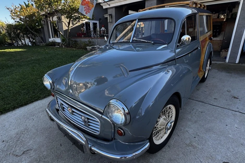 1955 Morris Minor - Image 1 of 10