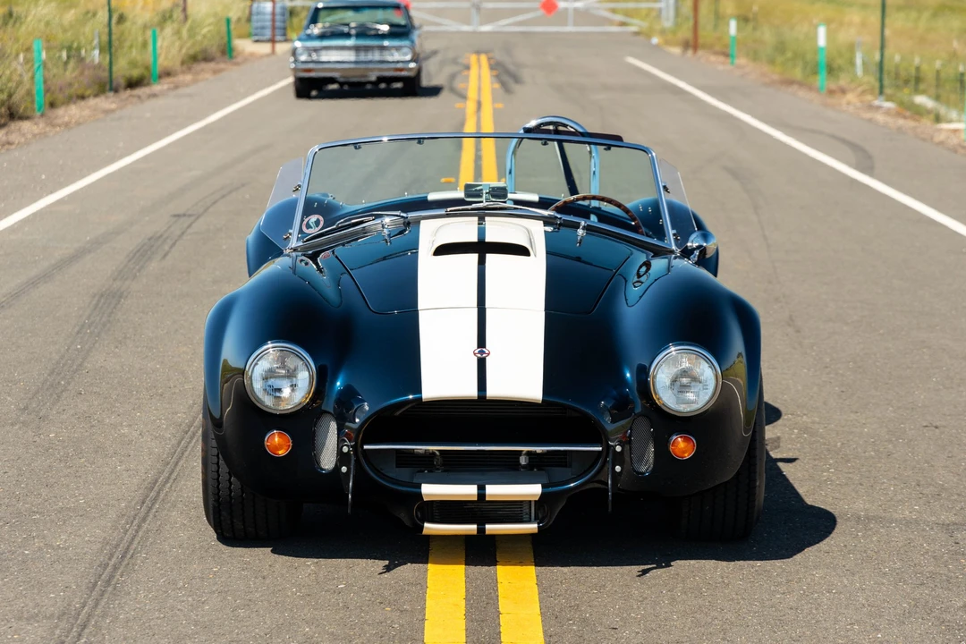 Shelby Cobra Replica - Image 19 of 31