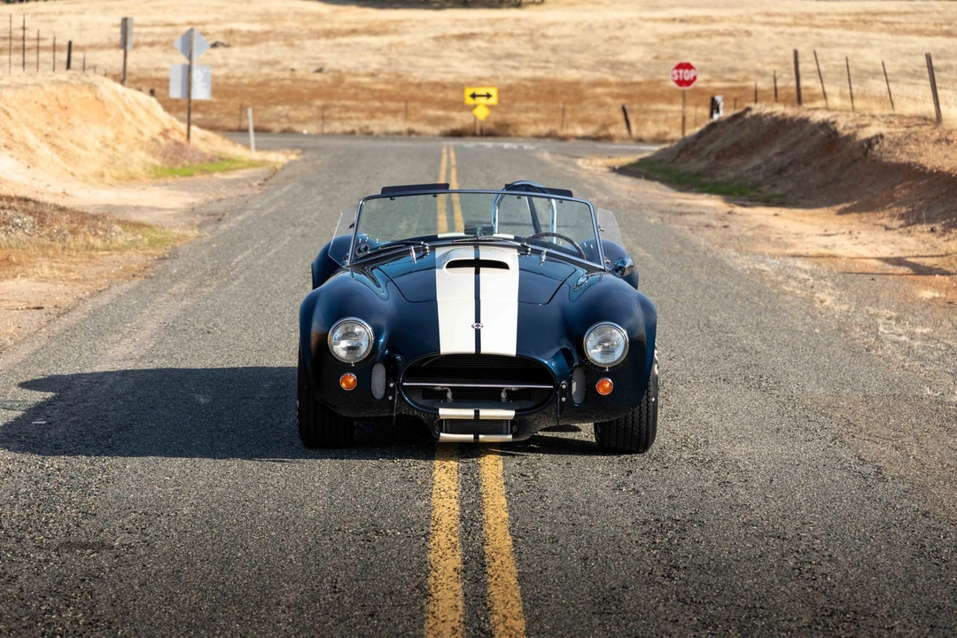 Shelby Cobra Replica - Image 6 of 31