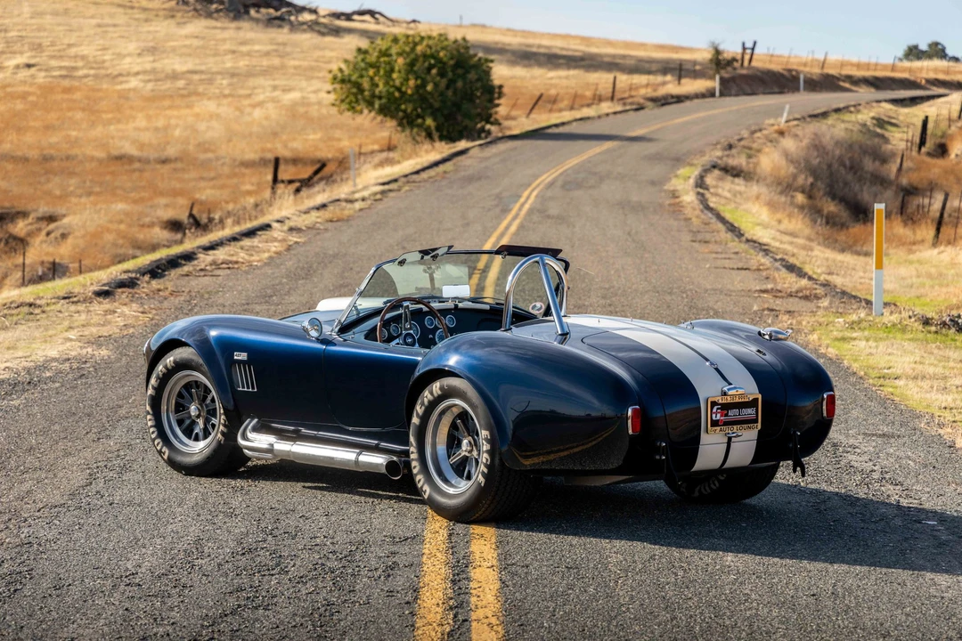 Shelby Cobra Replica - Image 28 of 31