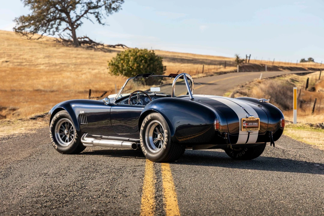 Shelby Cobra Replica - Image 29 of 31