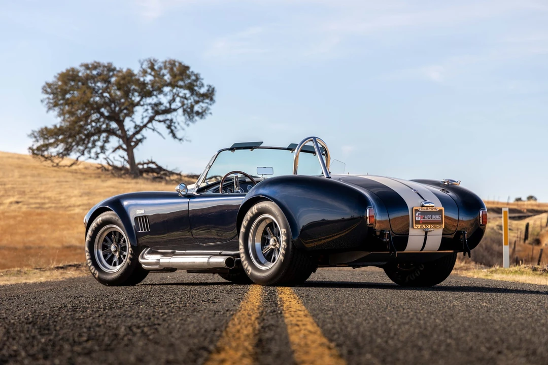 Shelby Cobra Replica - Image 30 of 31