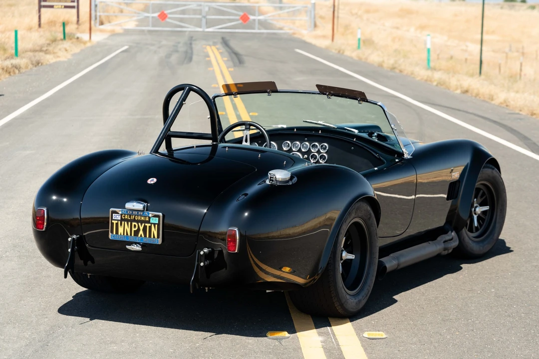 Shelby Cobra Replica - Image 31 of 31