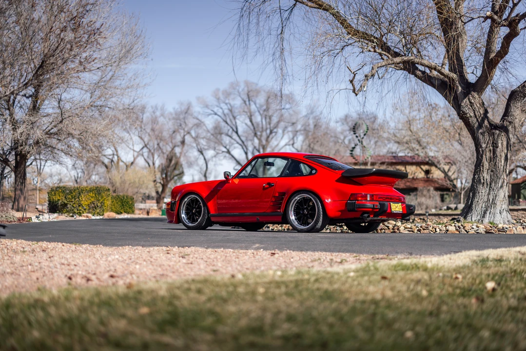 1985 Porsche 911 Carrera 3.2 - Image 10 of 31