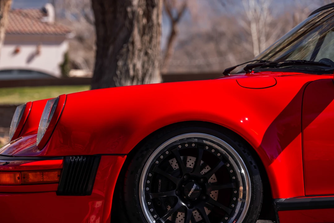 1985 Porsche 911 Carrera 3.2 - Image 30 of 31