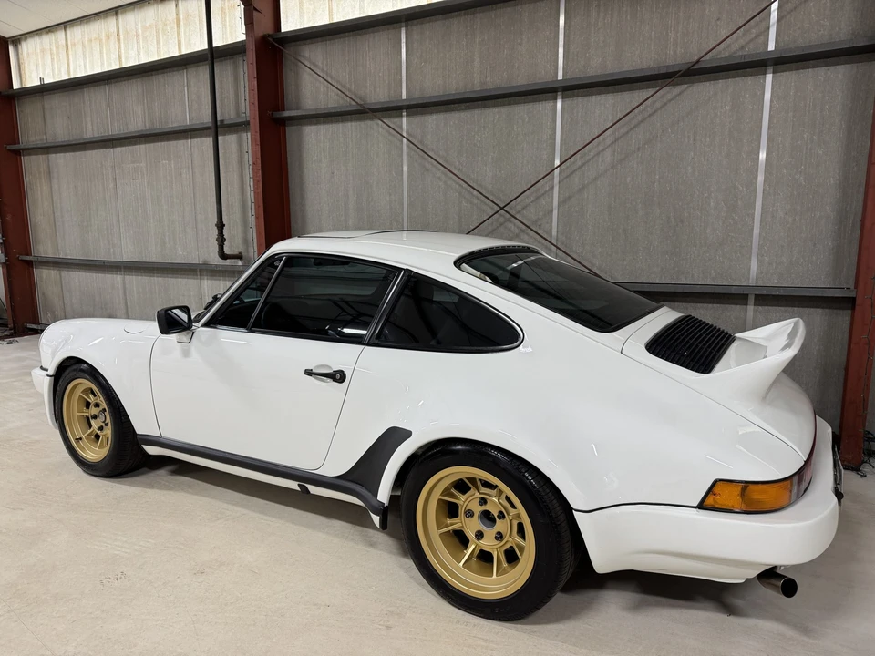 1982 Porsche 911 Carrera SC - Image 11 of 31