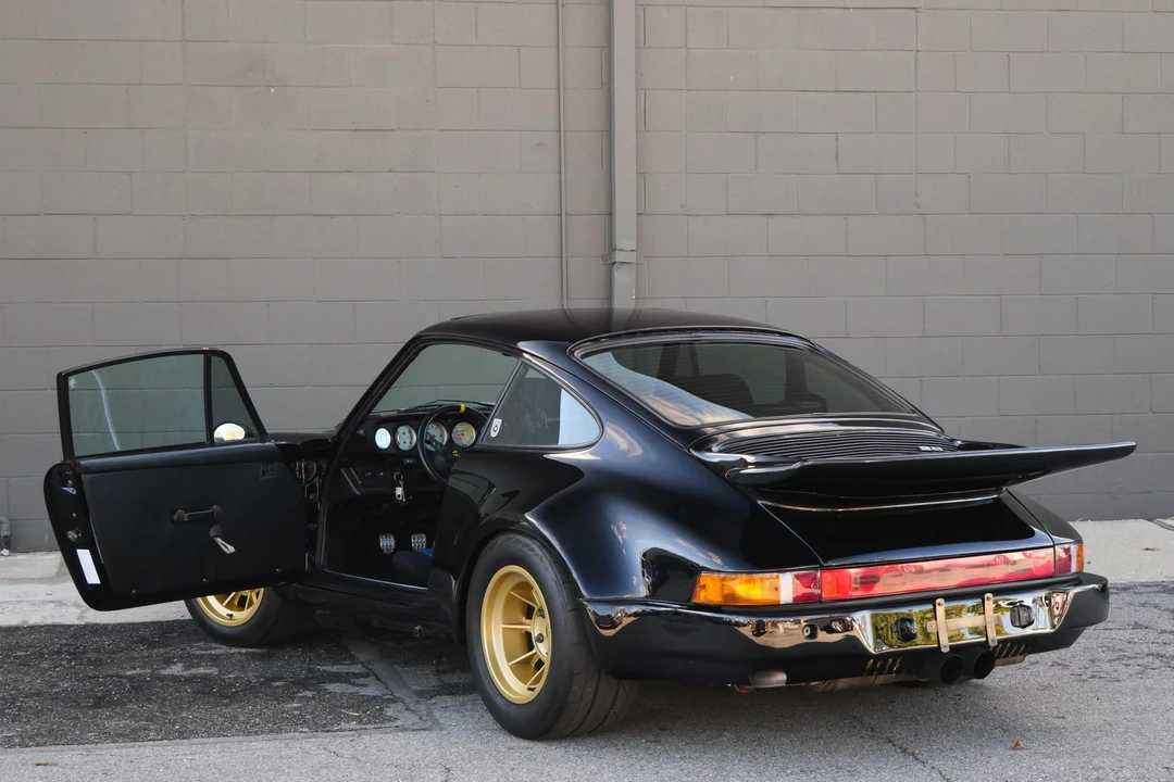 1982 Porsche 911 Carrera SC - Image 10 of 31