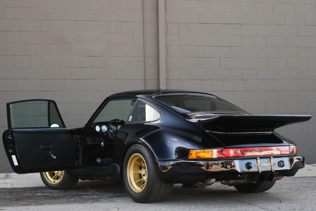 1982 Porsche 911 Carrera SC - Image 11 of 31