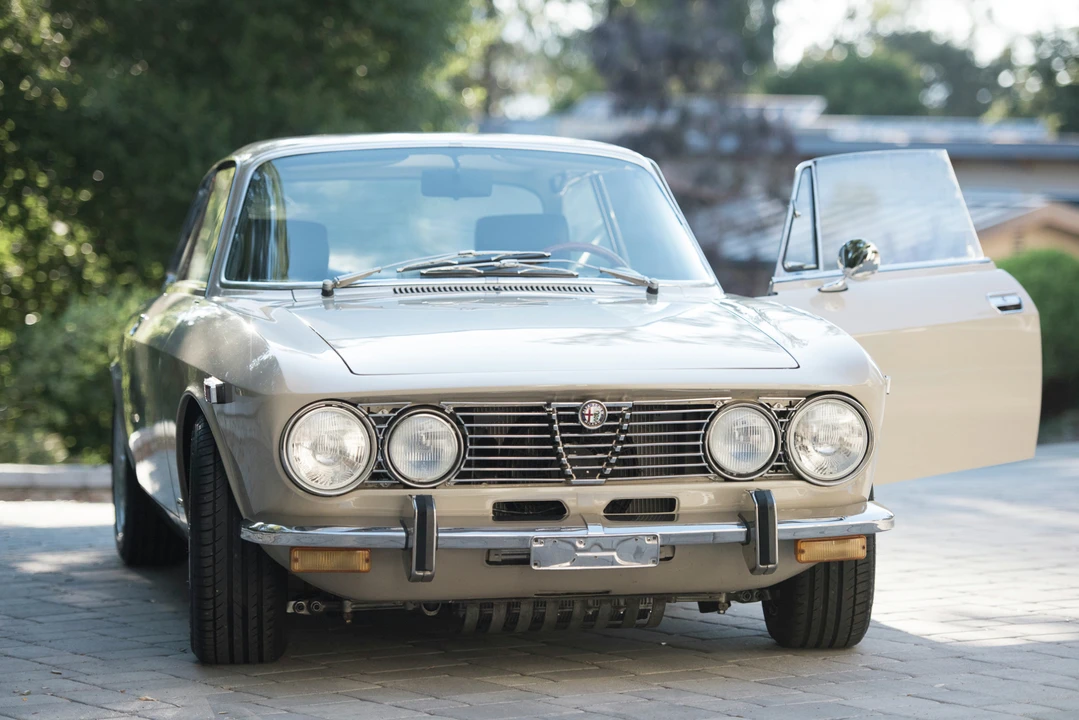 1974 Alfa Romeo 2000 GT Veloce - Image 8 of 31