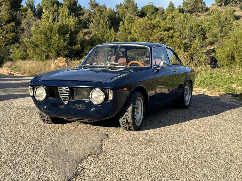 1966 Alfa Romeo GT 1300 Junior - Image 5 of 31