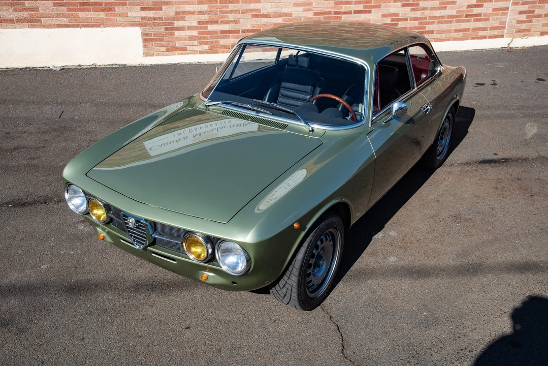 1971 Alfa Romeo 1750 GT Veloce - Image 21 of 31