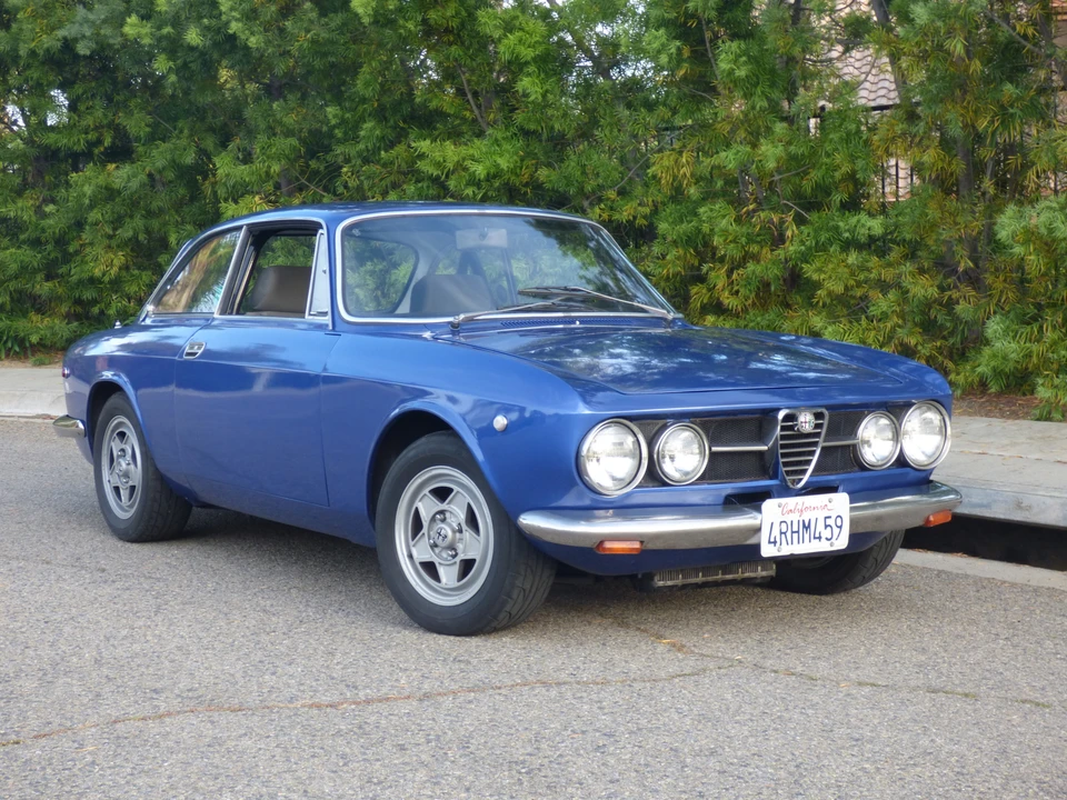 1969 Alfa Romeo Giulia Sprint GT Veloce - Image 8 of 31