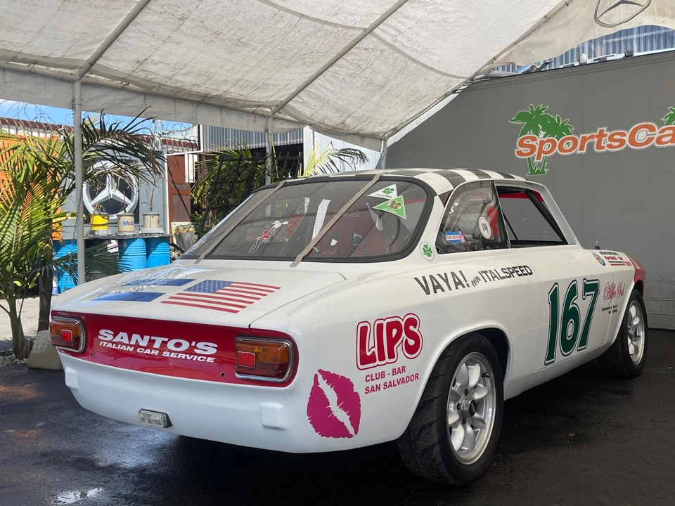 1967 Alfa Romeo Giulia Sprint GT Veloce - Image 8 of 31