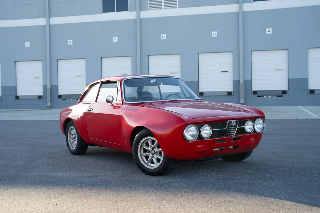 1973 Alfa Romeo 2000 GT Veloce - Image 19 of 31