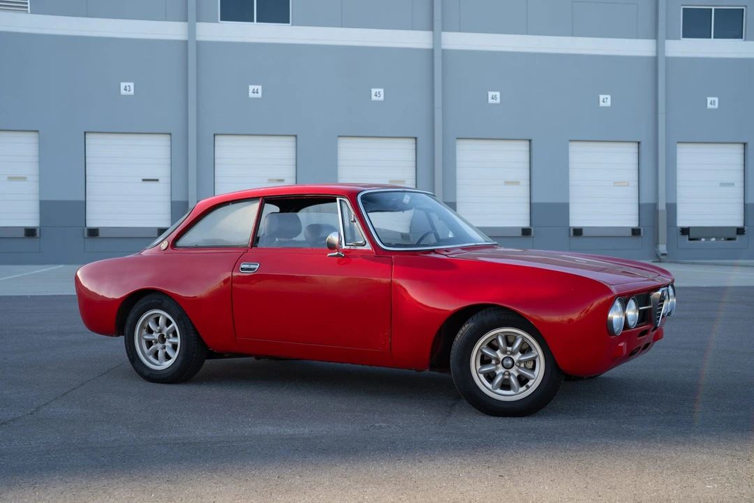 1973 Alfa Romeo 2000 GT Veloce - Image 18 of 31