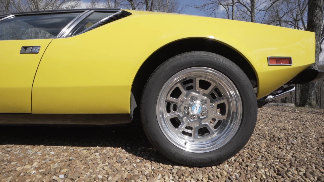 1973 DeTomaso Pantera - Image 20 of 31