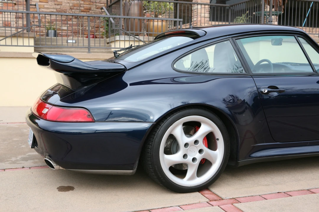 1997 Porsche 993 Carrera 4S - Image 22 of 31