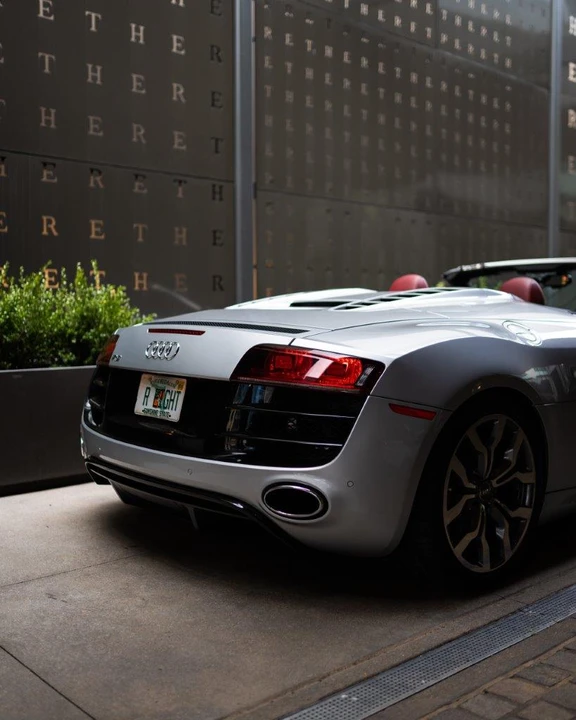 2011 Audi 42 R8 - Image 31 of 31