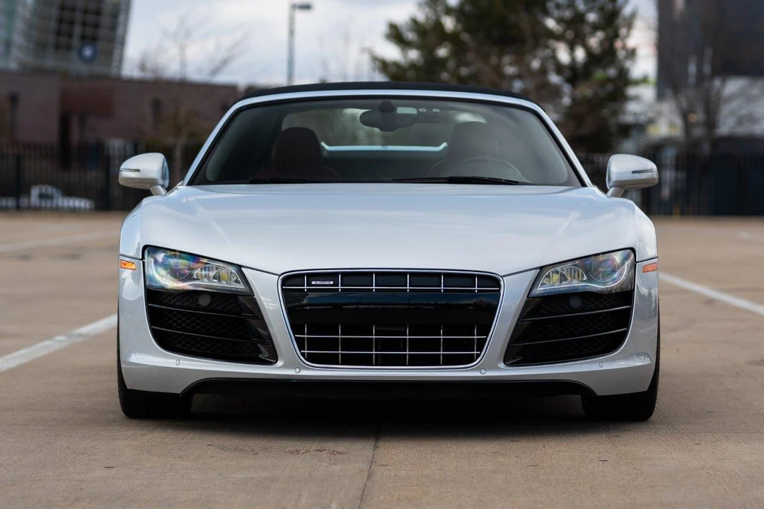 2011 Audi 42 R8 - Image 10 of 31