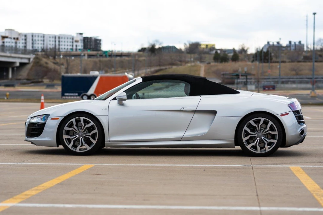 2011 Audi 42 R8 - Image 12 of 31