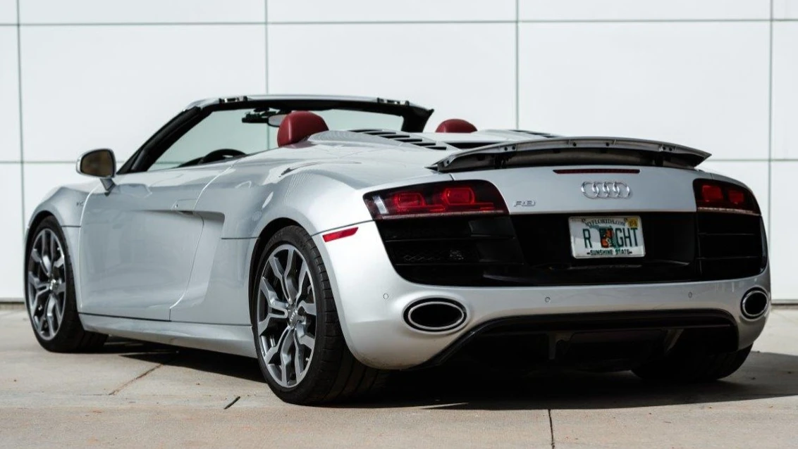 2011 Audi 42 R8 - Image 6 of 31