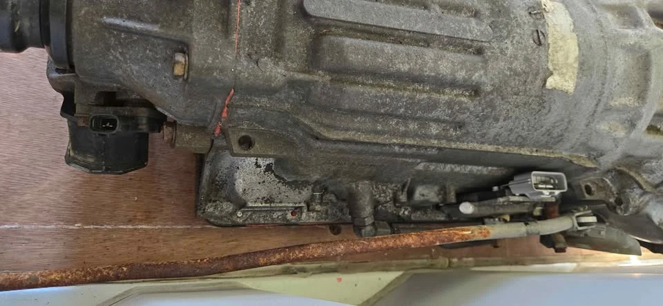 Parts & Memorabilia Engines - Image 7 of 7