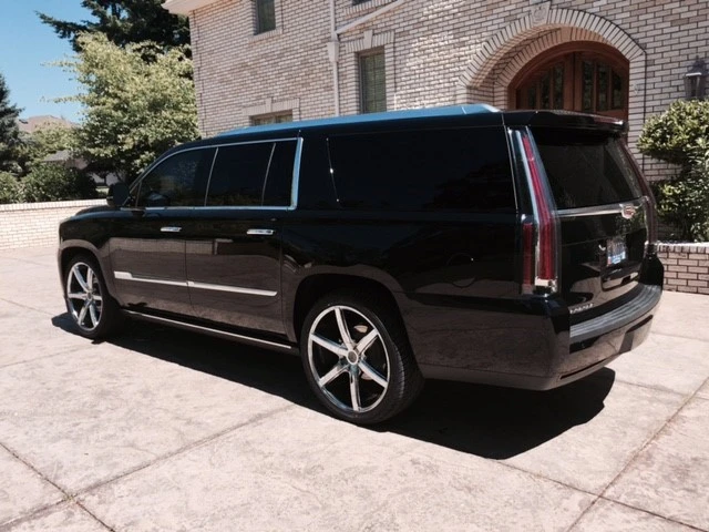 2016 Cadillac Escalade 4th Gen - Image 2 of 6