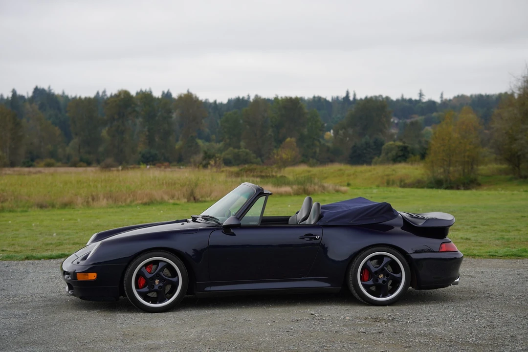 1995 Porsche 993 Carrera 4 - Image 8 of 31