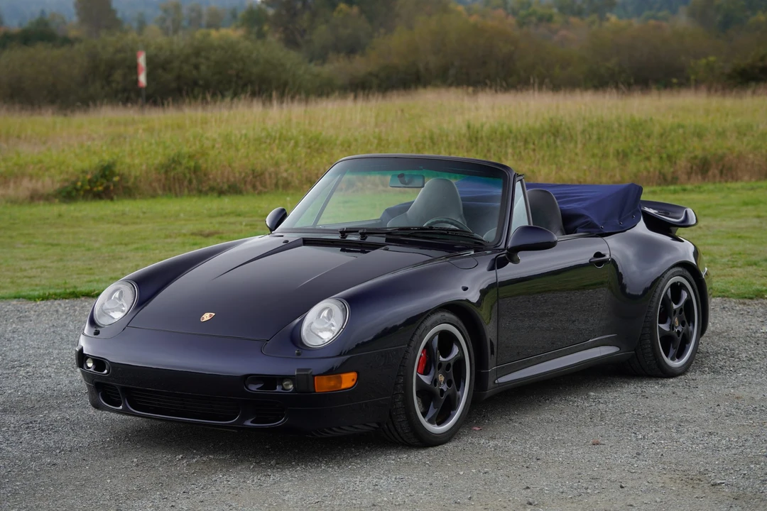 1995 Porsche 993 Carrera 4 - Image 4 of 31