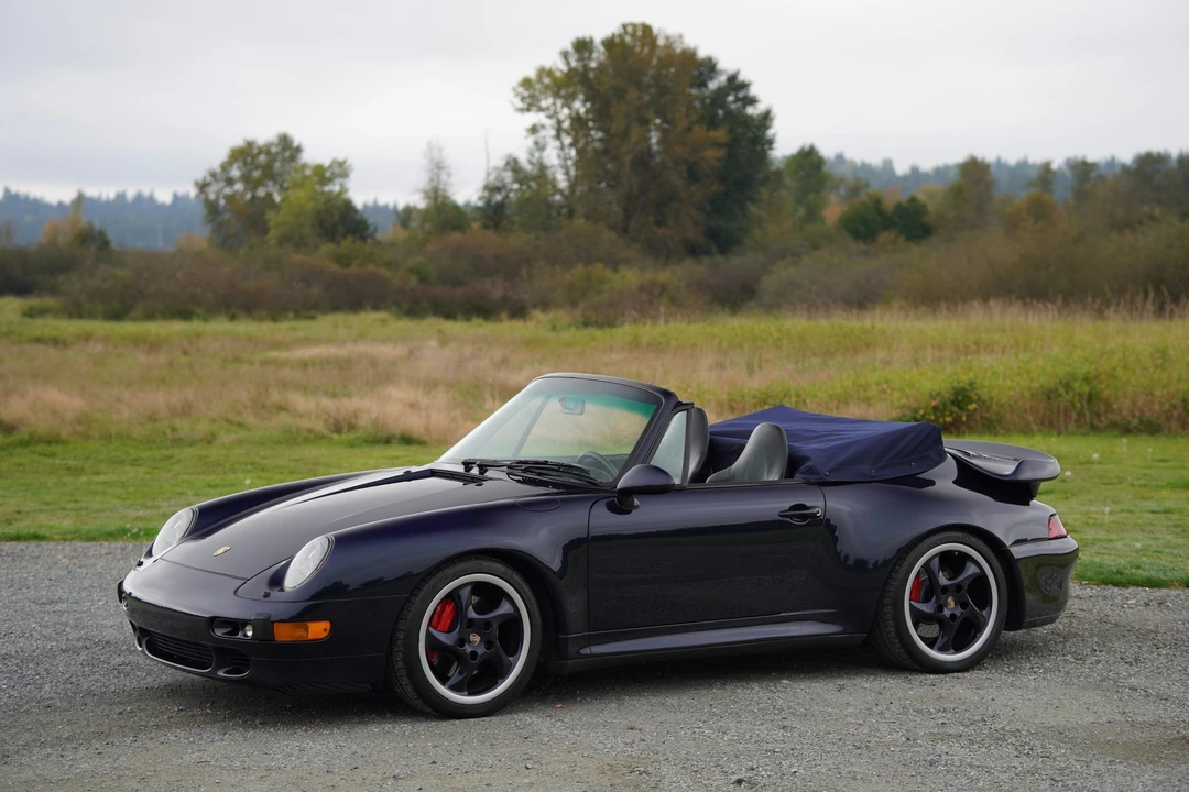 1995 Porsche 993 Carrera 4 - Image 6 of 31