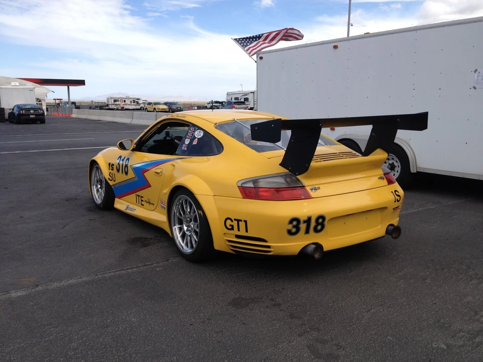2001 Porsche 996 GT2 - Image 3 of 7