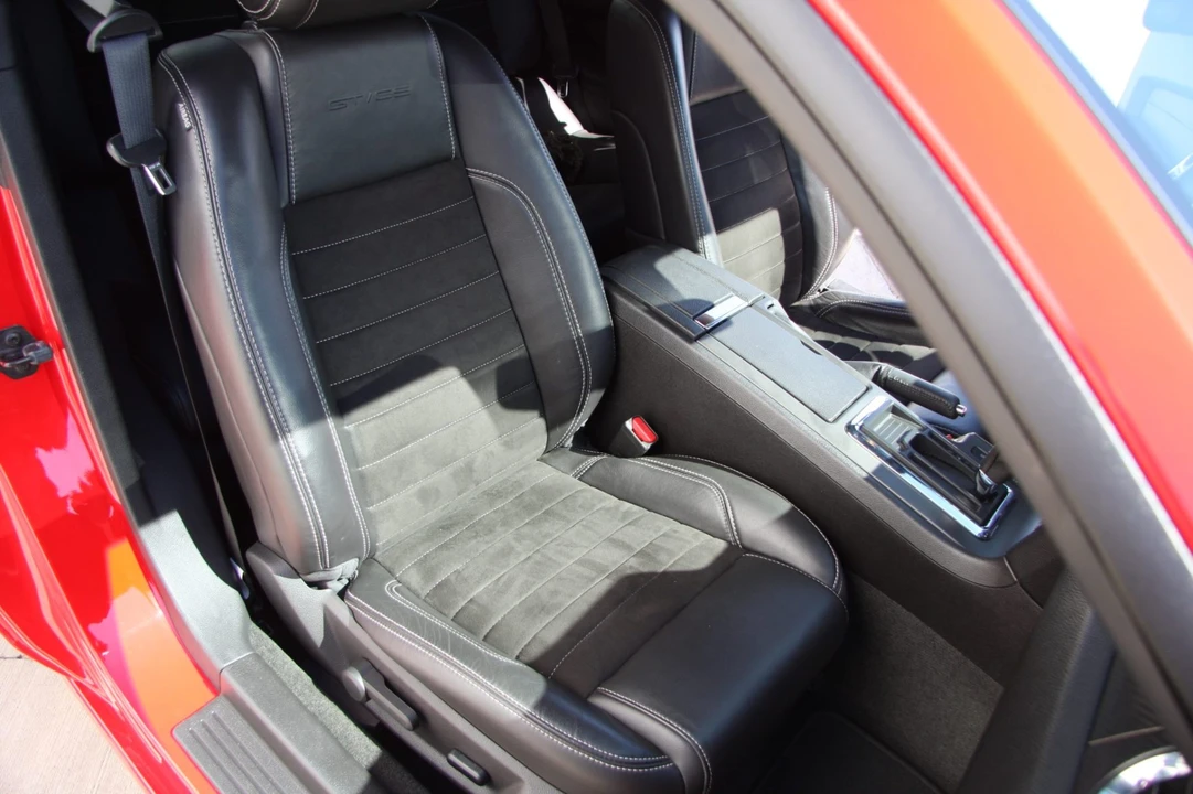 2013 Ford S197 Mustang - Image 4 of 7