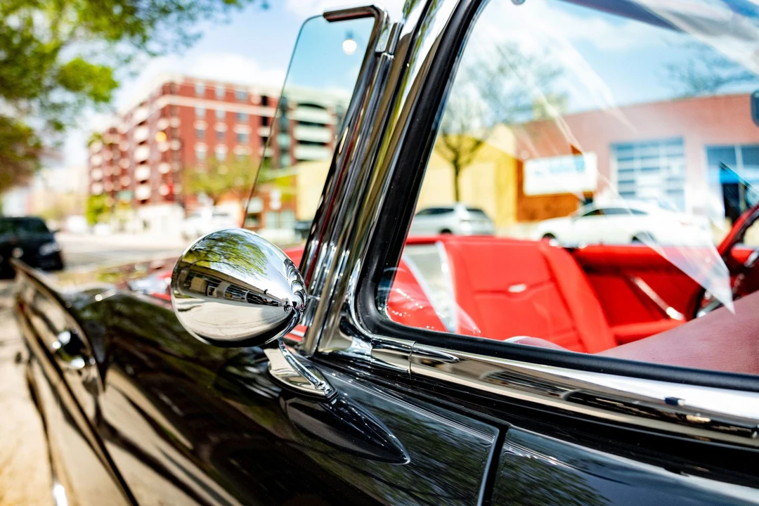 1957 Ford Thunderbird 1st Gen - Image 27 of 31