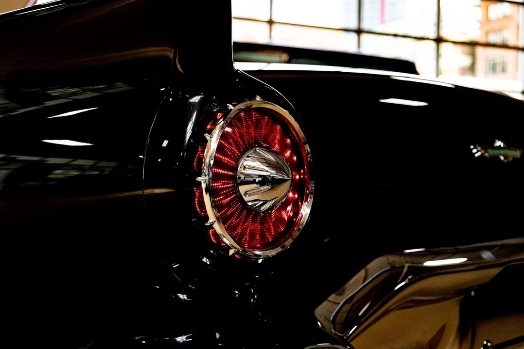 1957 Ford Thunderbird 1st Gen - Image 19 of 31