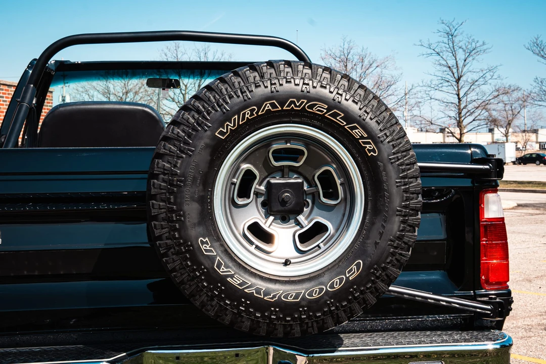 1979 Dodge Ramcharger - Image 28 of 31