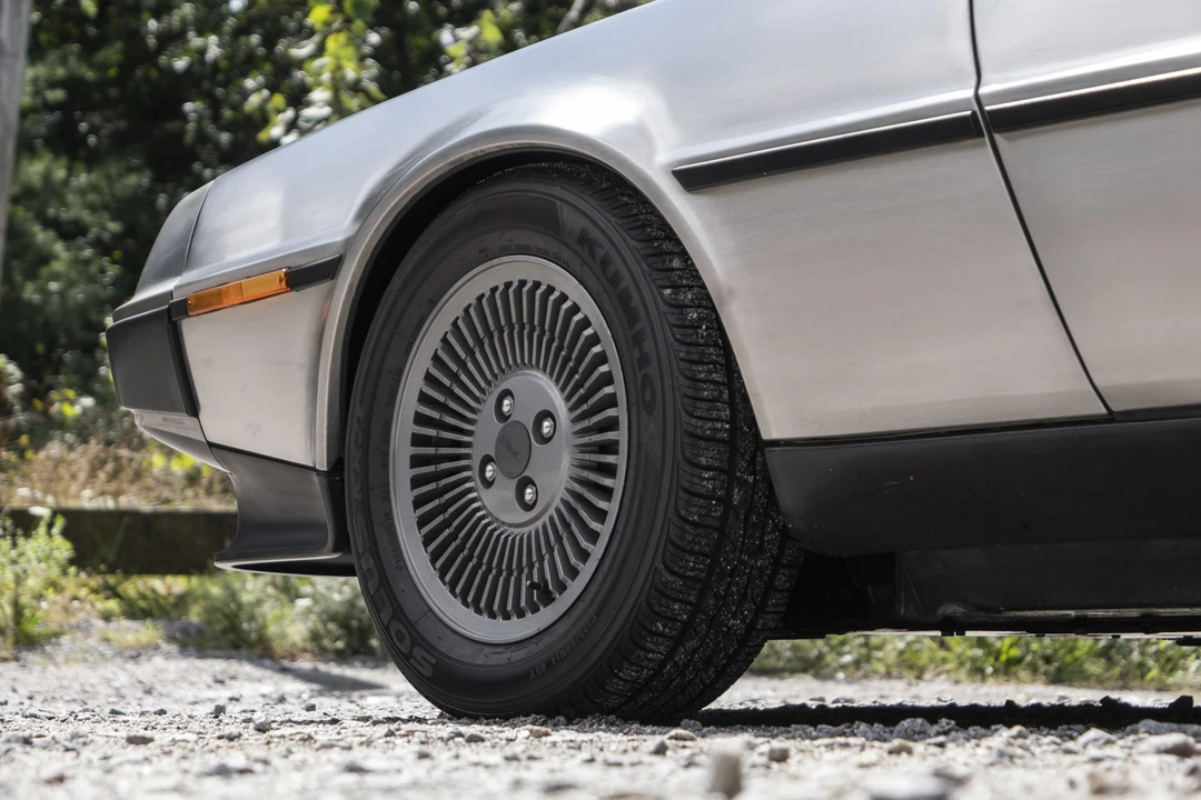 1981 DeLorean DMC-12 - Image 24 of 31